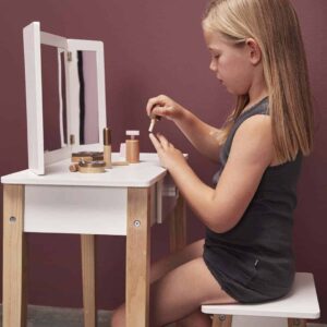 Schminktisch mit Stuhl