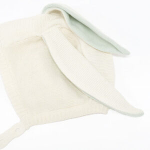 Mintfarbene Hasen-Babymütze von Meri Meri – Bild 3