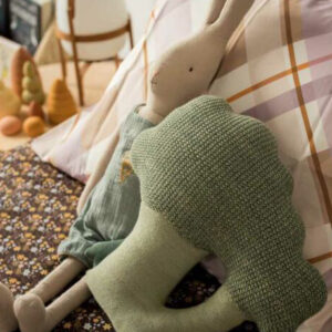 Gestricktes Kissen "Brucy, der Brokkoli"