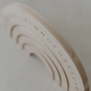 Frühstücksbrettchen Regenbogen "ABC" – Bild 8