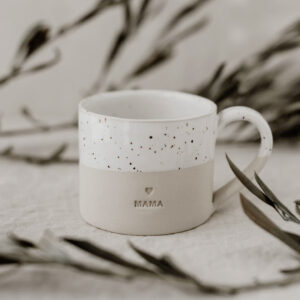 Steingut-Tasse "Mama"