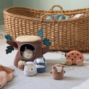 Versteckspiel "Baumstumpf"