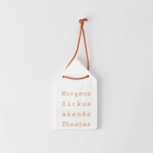 Wandhäuschen "Morgens Zirkus abends Theater" – Bild 2