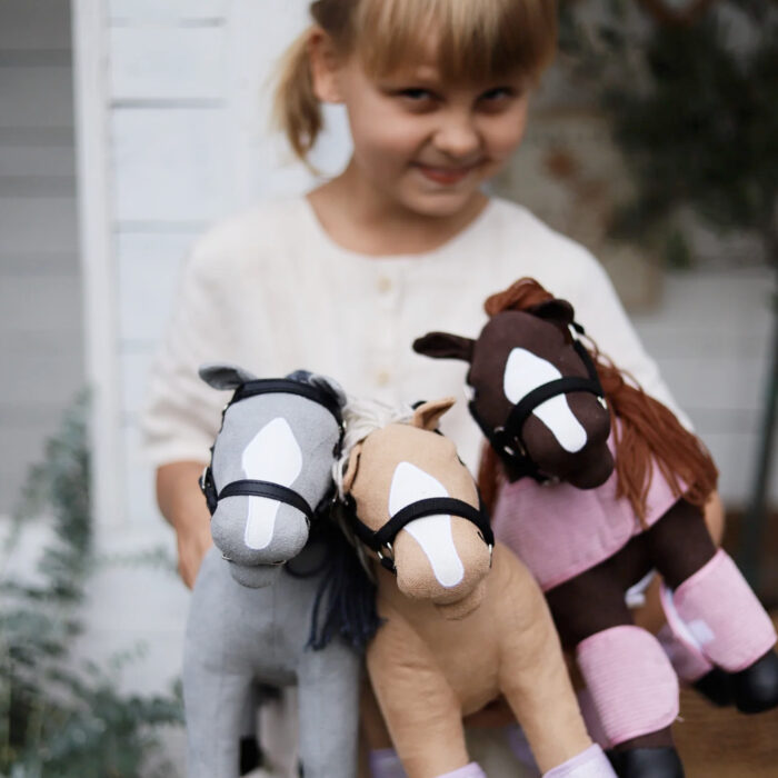 Mini-Pferd Daisy (beige) – Bild 2
