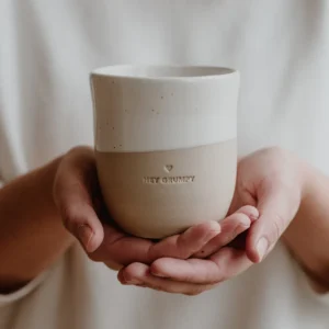 Steingut-Becher "Hey Grumpy"