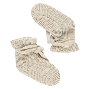 Baby Slipper (snow) von A Tiny Story