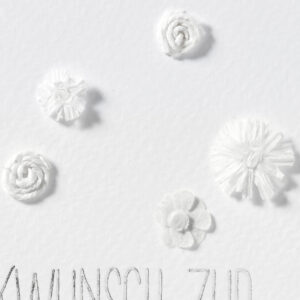Weiße Blütenkarte "Herzlichen Glückwunsch zur Hochzeit" – Bild 2