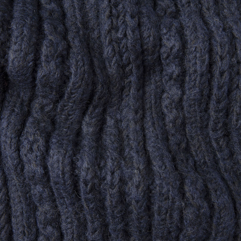 PB0600001_595_03_MA_HI Gestrickter Schal Skyler B (Navy) – Bild 3