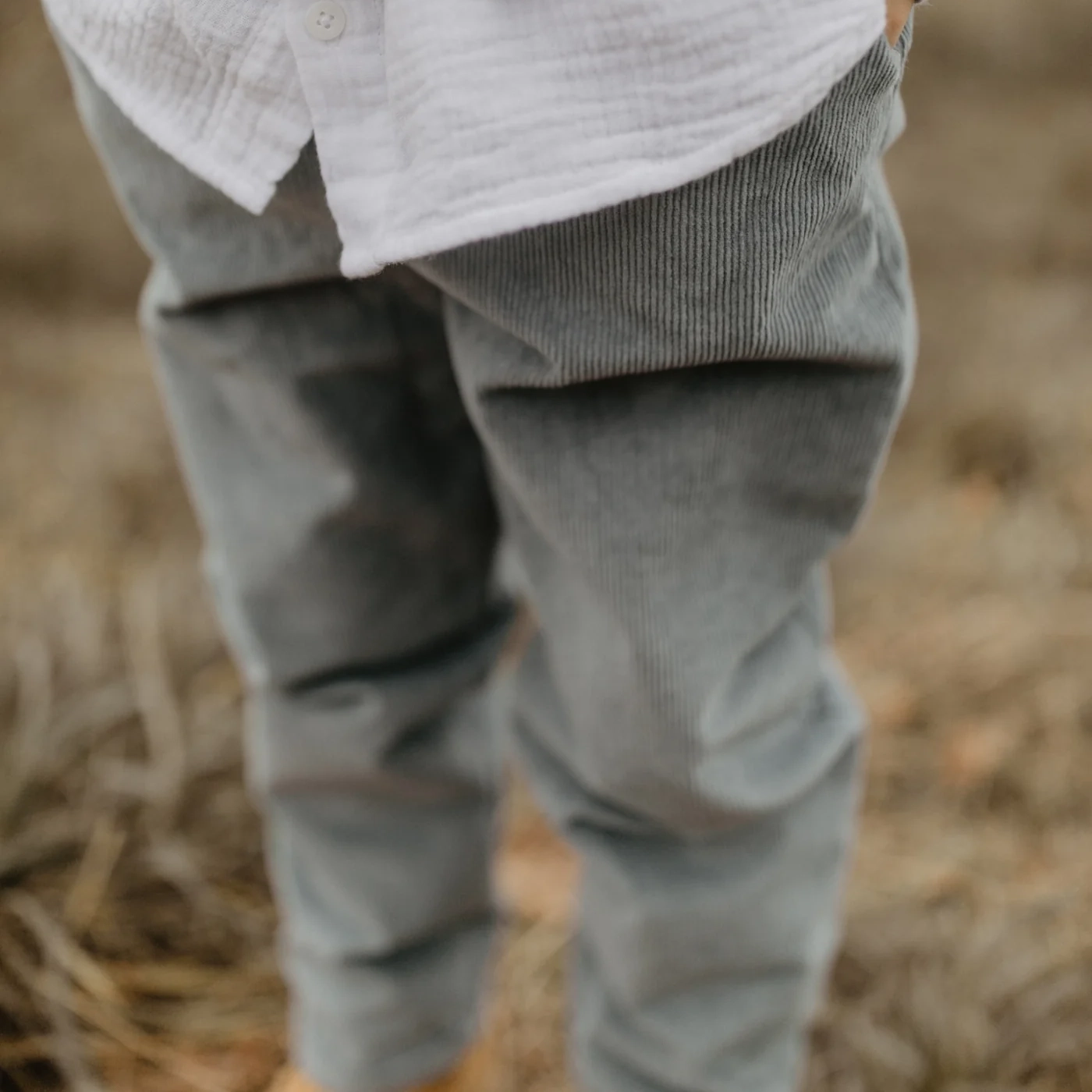 cordhose_green4 Unisex Cordhose "green" mit Ziernähten – Bild 3