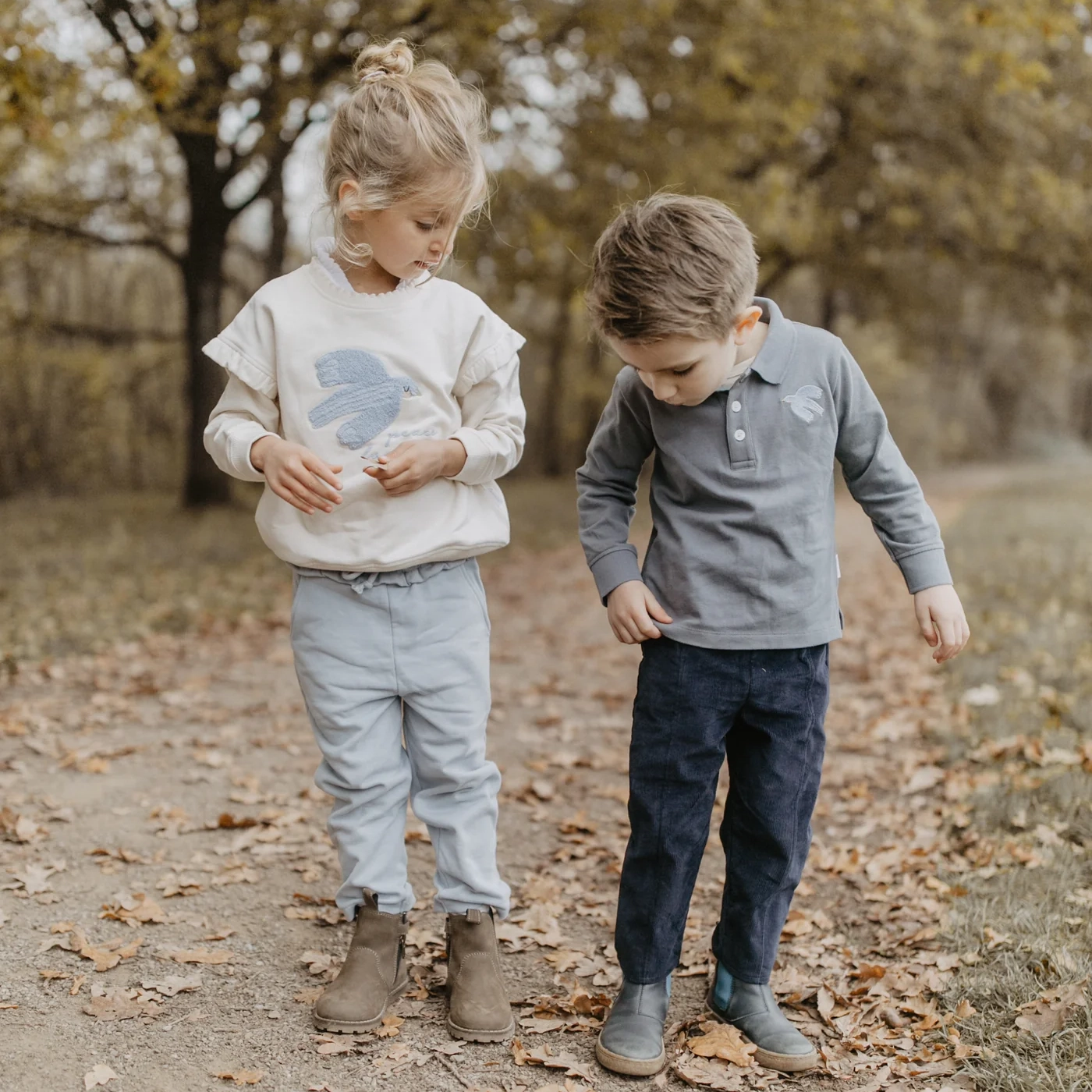 cordhose_navy4 Unisex Cordhose "navy" mit Ziernähten – Bild 3