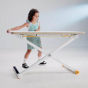 Höhenverstellbarer Kinderschreibtisch von poptop – Bild 23