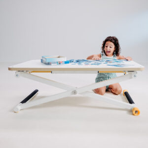 Höhenverstellbarer Kinderschreibtisch von poptop – Bild 15