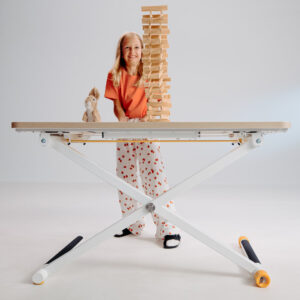 Höhenverstellbarer Kinderschreibtisch von poptop – Bild 8