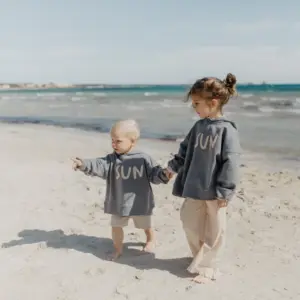 Unisex Oversized Hoodie "Sun" – Bild 4