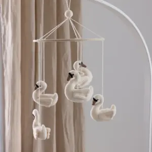 Babymobile "Schwäne" – Ansicht 4