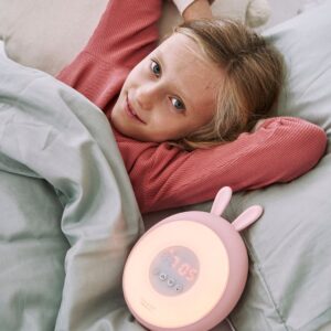 Rabbit & Friends Wake-Up-Lampe mit Wecker "Rabbit" (Pink) – Ansicht 4