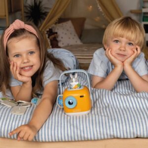 Rabbit & Friends NUMi Multimedia-Projektor für Kinder (Orange) – Ansicht 3